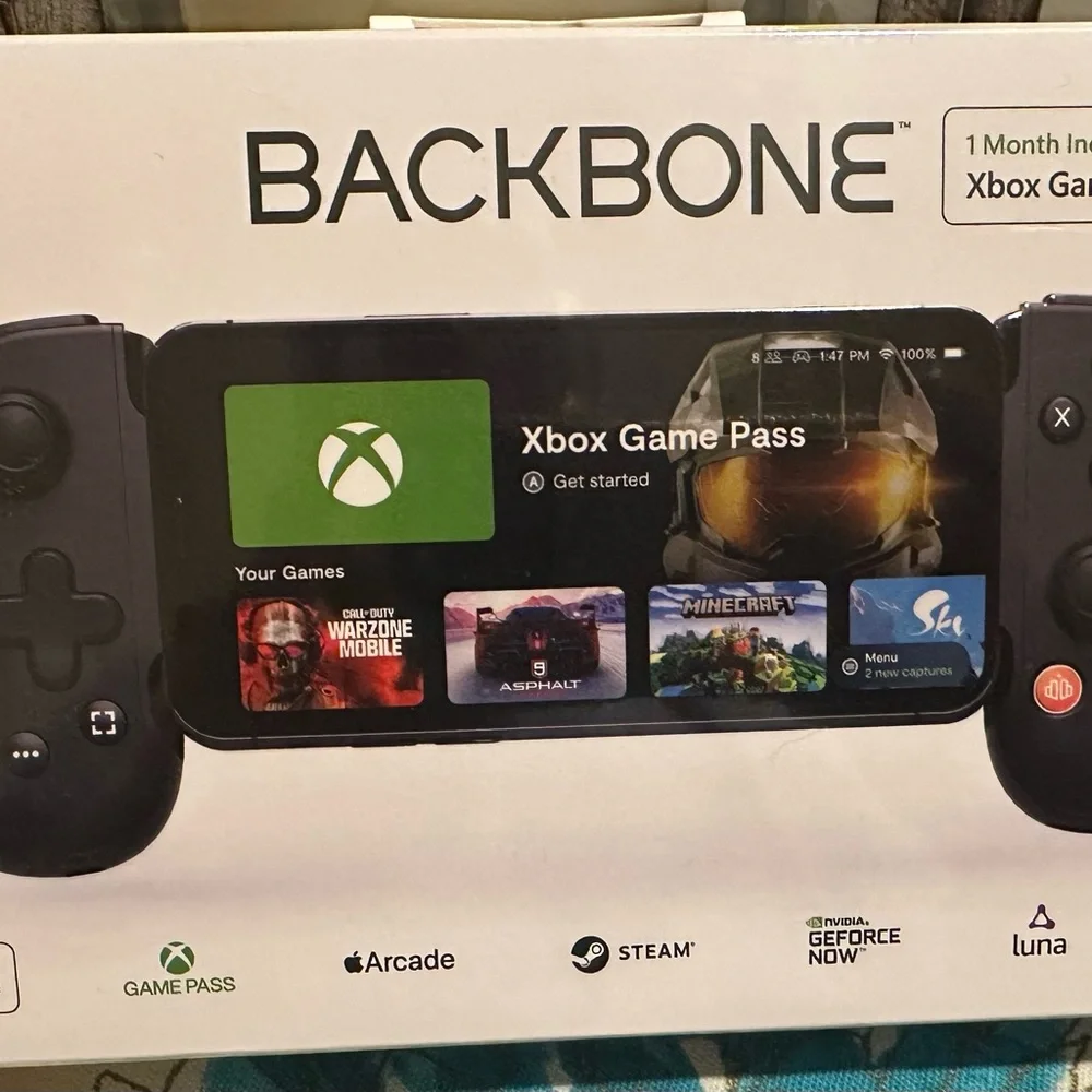 One Black Mobile Gaming Controller for Xbox